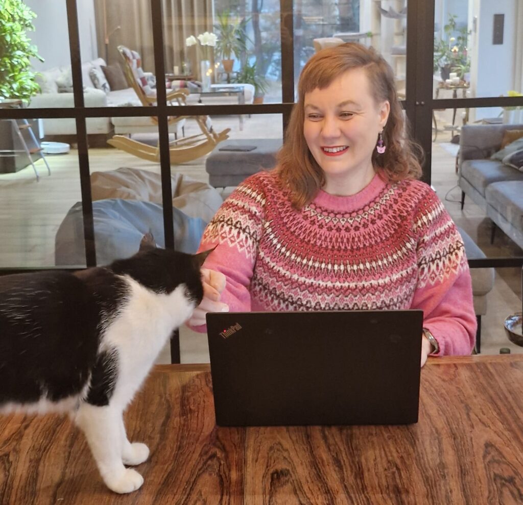 Anu Kosonen, ravitsemusasiantuntija ja hyvinvointivalmentaja - kuva artikkeleissa Laihdutuslääkkeiden haitat ja Milloin on oikea aika aloittaa laihdutuslääkkeiden käyttö?